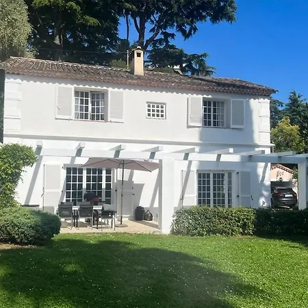 Beautiful In With Kitchen Holiday home Cannes
